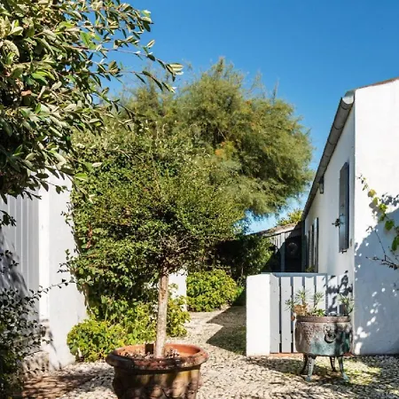 Villa Ecological In With Private Pool Rivedoux-Plage